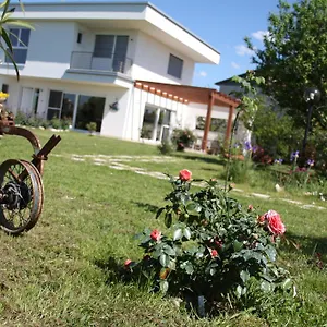  Bed and breakfast Casa Fischer